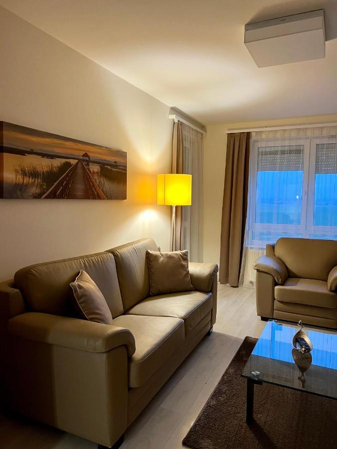 Chance Apartman Buekfuerdo Exterior foto