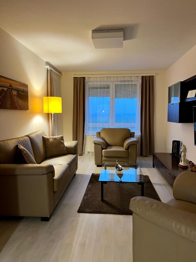 Chance Apartman Buekfuerdo Exterior foto
