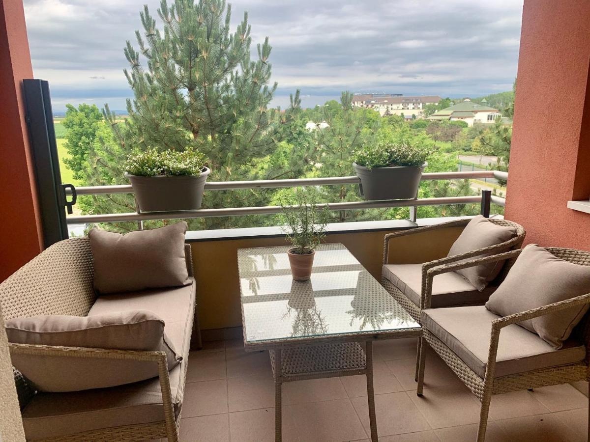 Chance Apartman Buekfuerdo Exterior foto